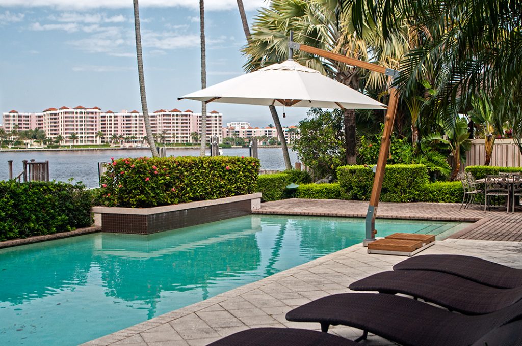 Bambrella Side Wind Umbrella