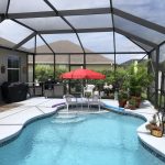 Fiberbuilt Outdoor Patio Umbrella for pools
